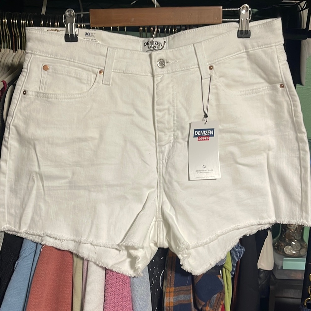 Levi’s High Rise Jean shorts